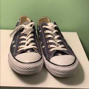 Beautiful Converse All Stars Daisy + Denim Shoe